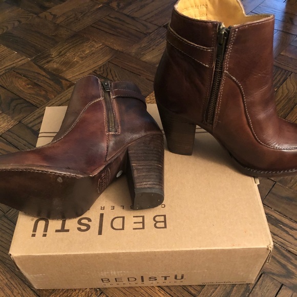 Bed Stu Shoes - BED|STÜ Distressed Buckle Detail Strap Booties